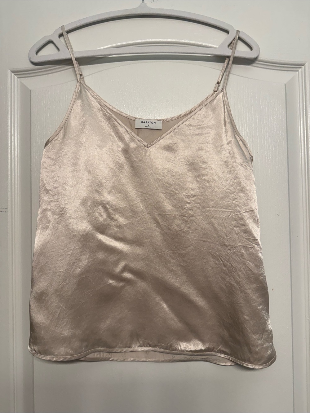 Babaton Aritzia Satin Cami Tank Top Champagne Beige Silky Minimalist Size Small - Picture 2 of 6